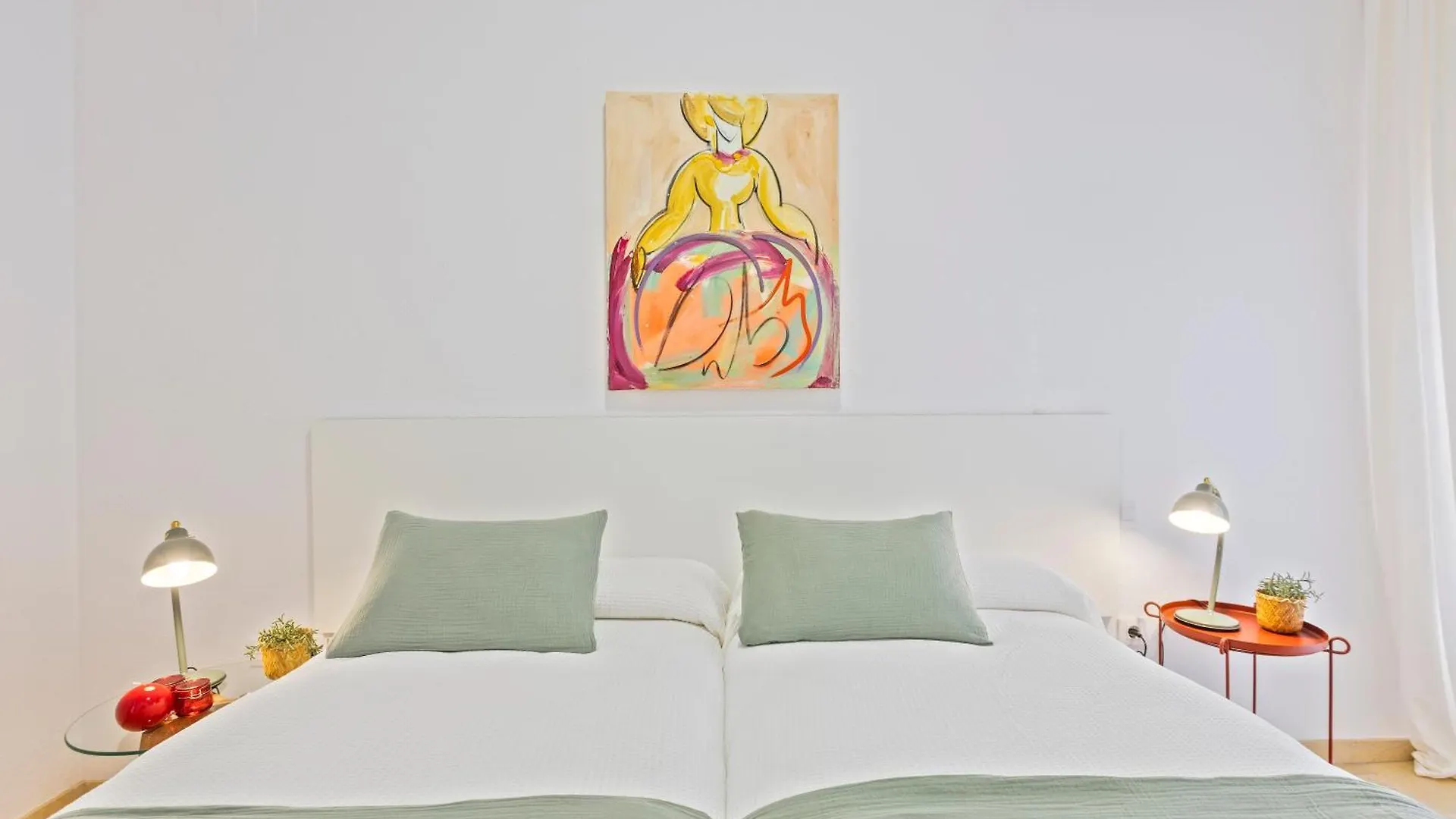 Avanti Sirena Seville