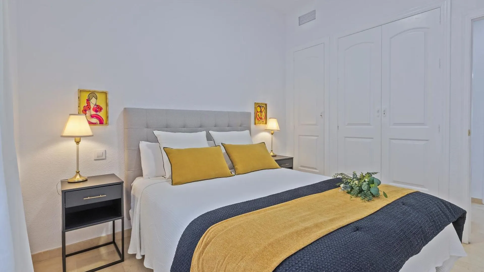 Daire Avanti Sirena Sevilla İspanya